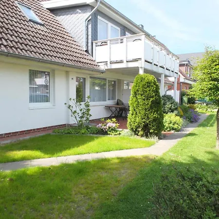 Mit Wohlfuhlgarten D 17 Apartment *
